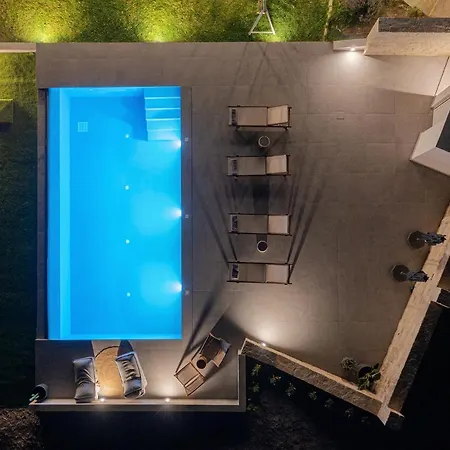 Nouvelle Villa Ierápetra