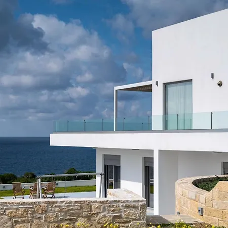Villa Nouvelle